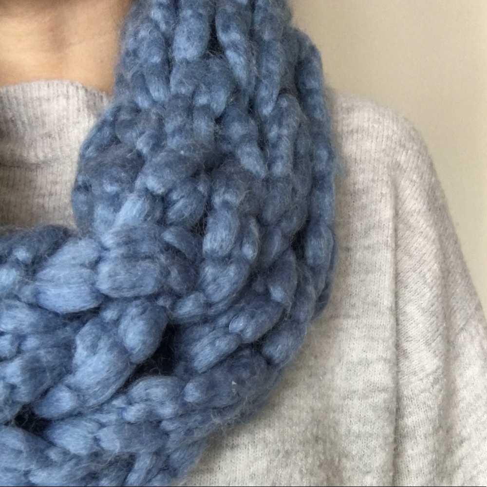 2 HANDMADE Infinity Scarfs - Picture 2 of 5